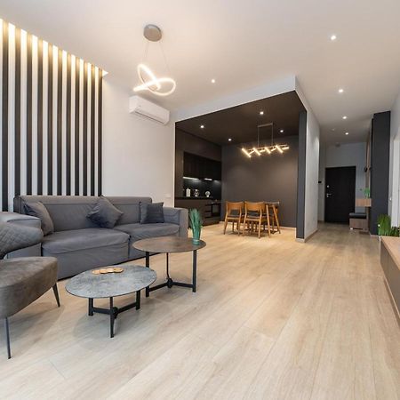 Royal Tower Residence Big Vip Apartment In Center Floor 27 Kiev Dış mekan fotoğraf