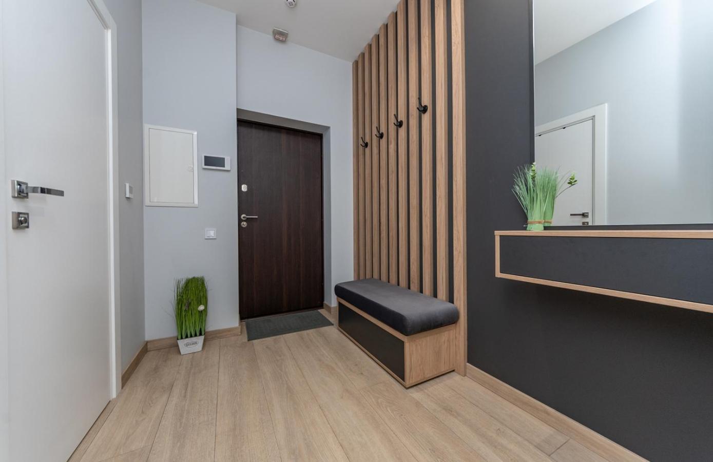 Royal Tower Residence Big Vip Apartment In Center Floor 27 Kiev Dış mekan fotoğraf