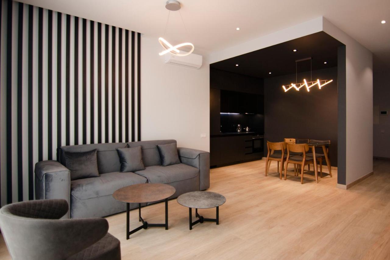 Royal Tower Residence Big Vip Apartment In Center Floor 27 Kiev Dış mekan fotoğraf